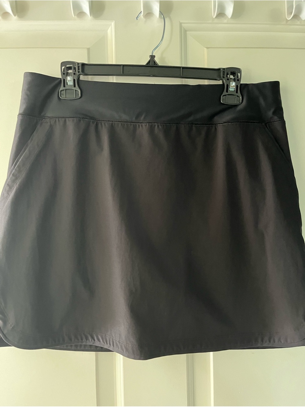 Land’s End Women’s Black Athletic Swim Skirt Skort
